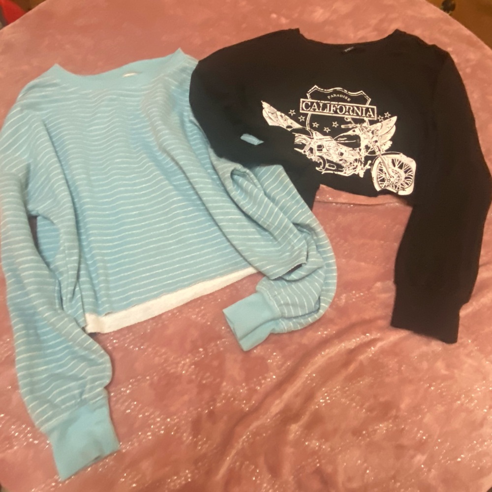 Women’s long sleeve crop tops